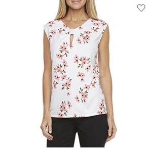 Liz Clairborne Floral Top